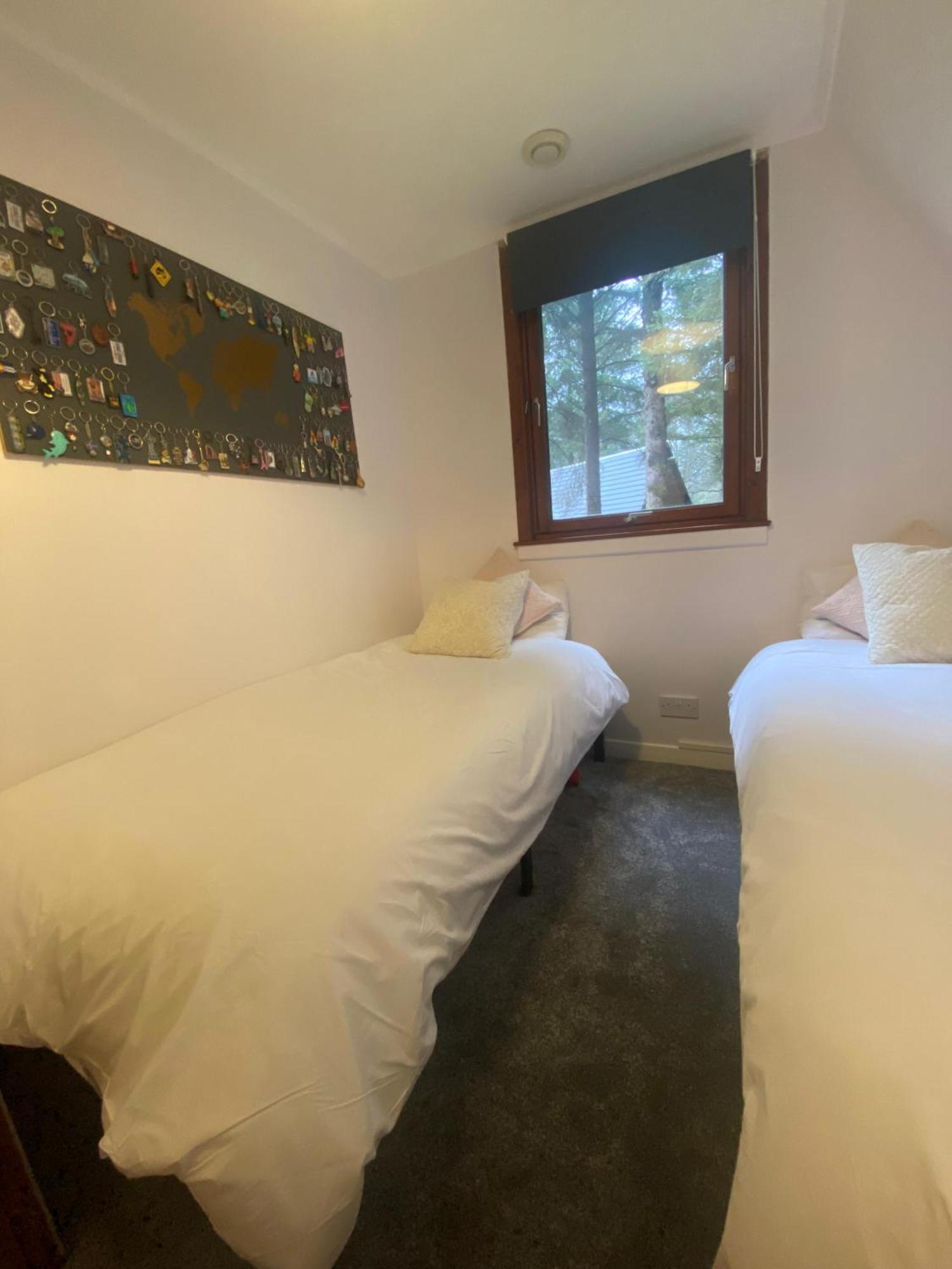 The Triangle Lodge Инвергарри Экстерьер фото